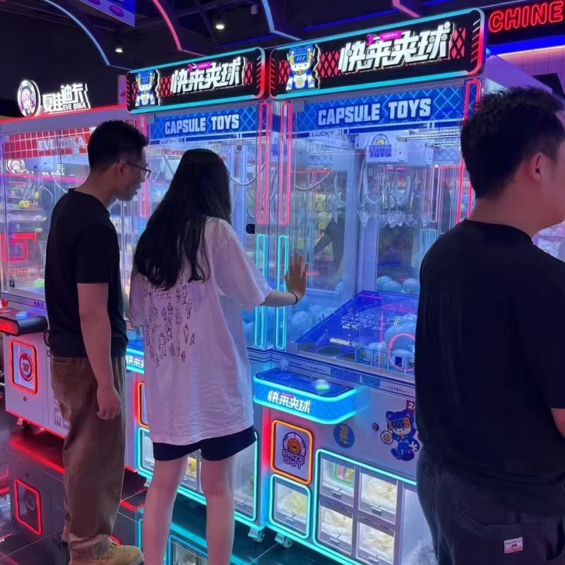 Kapselspielzeug-Greifautomat:  – Prize Capsule Toy Machine Bewertung und Preis